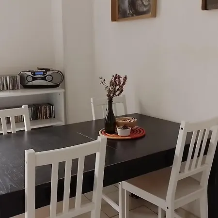 Fatou E Pina Maison Nápoles